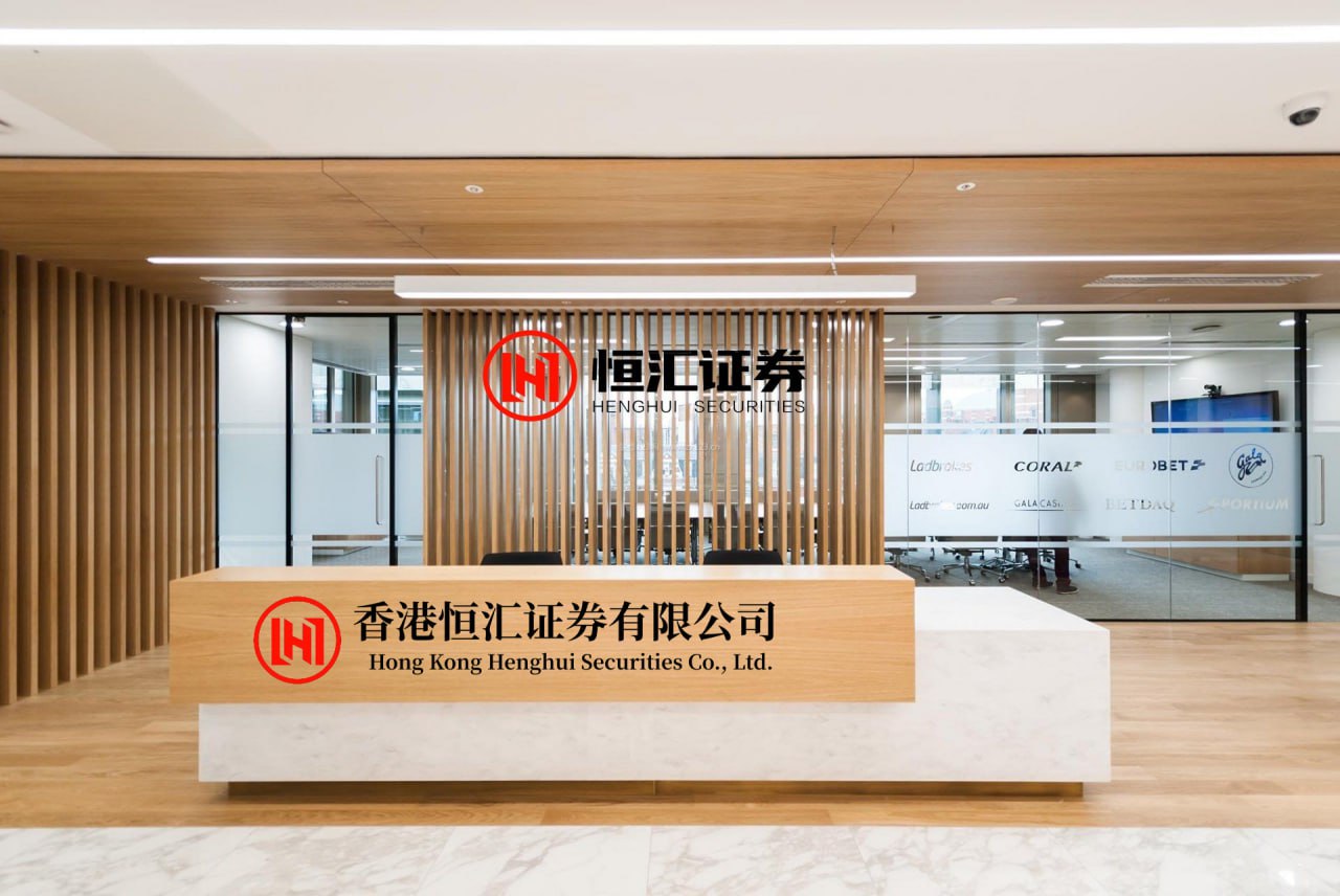 创盈中心 19.99万起！德系智能美学纯电轿跑与众09正式量产并开启预售